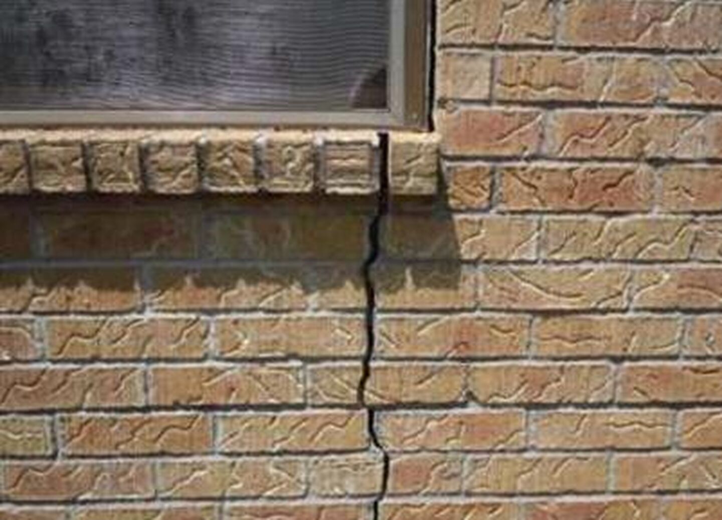 Three Myths About Structural Foundation Damage in Chicago Homes